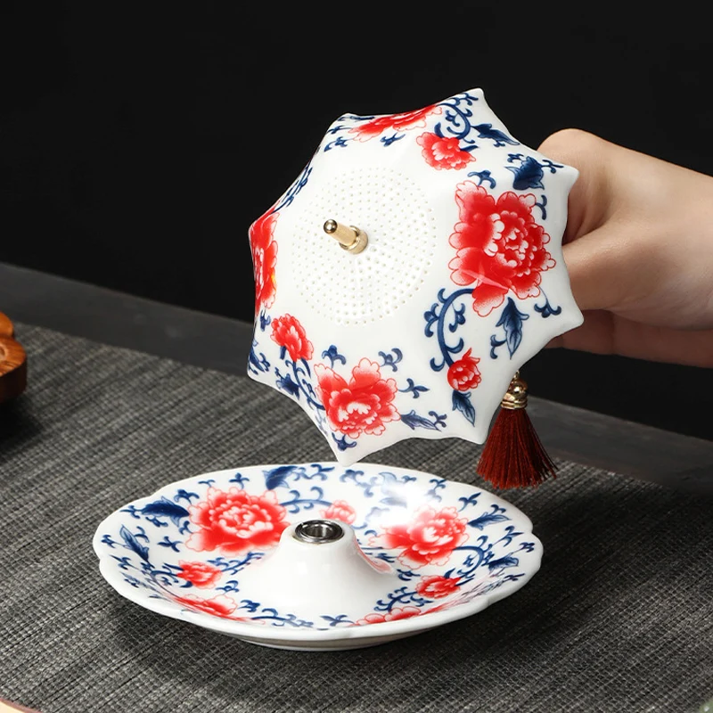 Umbrella ceramic tea strainer with fine filter holes